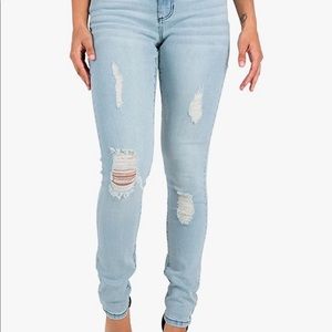 Poetic Justice Scarlett Distressed Curvy Skinny Jean | Size 20 | Light Wash